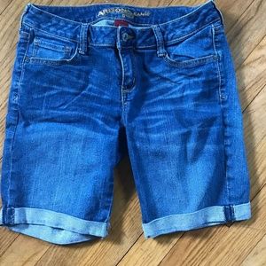 capri jean shorts